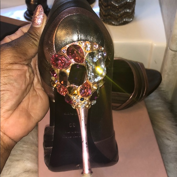 Beautiful Miu Miu heels - Picture 3 of 8